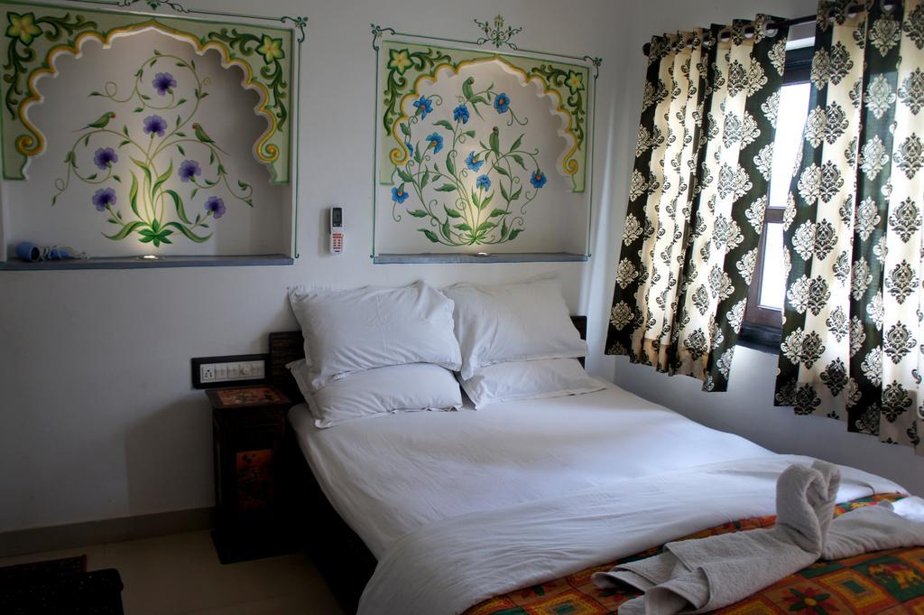 Lassi Guest House Udaipur Exterior photo